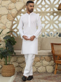 Kraft India - White Cotton Chikankari Embroidered Straight Kurta with Pyjama (Set of 2)