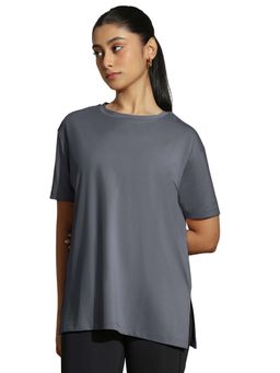 Silvertraq - Women Grey Flow Fit Oversized Crew Neck T-Shirt