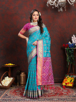 EXCLUSIVA - Women Rama Color Kanjeevaram Patola Silk Saree with Unstitched Blouse