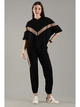 DOMIN8 - Black Women’s V-Neck short sleeve Jacket & Jogger