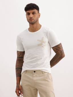 WROGN - Off White Slim Fit Placement Printed T-Shirt