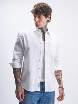HIGHLANDER - Men White Dobby Textured Oversized Shirt