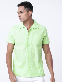 HIGHLANDER - Men Lime Green Regular Fit Solid Shirts