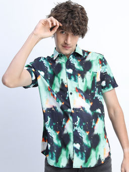 HIGHLANDER - Men Green and Black Slim Fit Printed Shirts