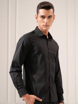 HIGHLANDER - Men Black Soft Stretch Solid Multi Occasion Slim Fit Shirt