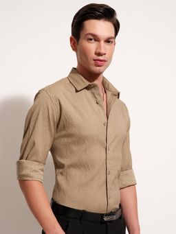 HIGHLANDER - Men Khaki Popcorn Textured Solid Occasion Shirt