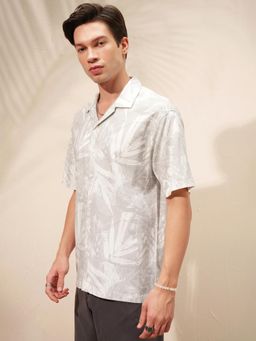 HIGHLANDER - Men Grey Dobby Printed Relaxed Shirt
