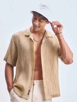 HIGHLANDER - Men Beige Pleated Textured Cuban Collar Relaxed Shirt