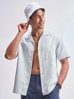 HIGHLANDER - Men Grey Jacquard Cuban Collar Relaxed Shirt