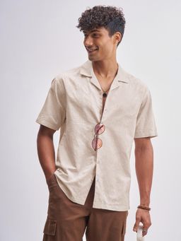 HIGHLANDER - Men Beige Jacquard Cuban Collar Relaxed Shirt