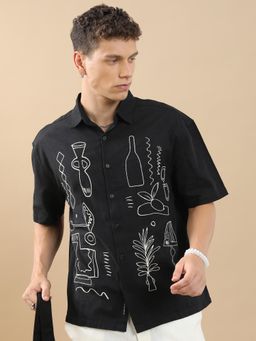 HIGHLANDER - Men Black Droop shoulder Oversized Shirt