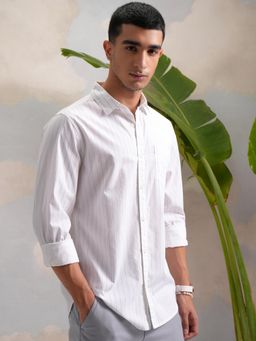 HIGHLANDER - Men White Slim Fit Full Sleeve Shirt