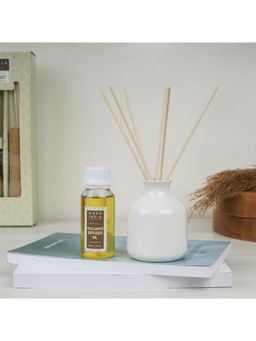The Decor Mart - Pal Santo Reed Diffuser with 100ml Oil and 6N Reed Sticks