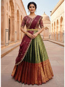Green color option, Sold out, Currently selected