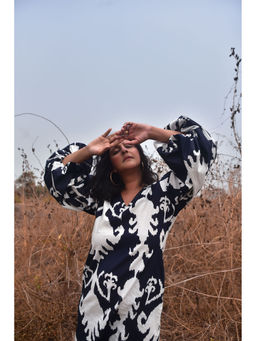 WHY SO BLUE - Women Navy Blue Printed Nala Brunch Dress