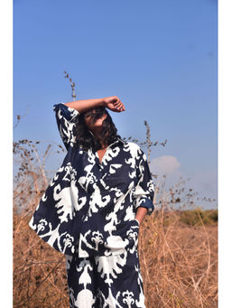 WHY SO BLUE - Women Navy Blue Printed Nala Shirt