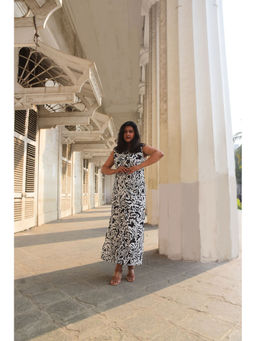 WHY SO BLUE - Nia Ruched Multi-Color Dress