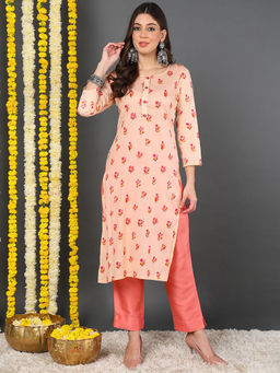 Vaamsi - Women Peach Cotton Floral Printed Straight Kurta