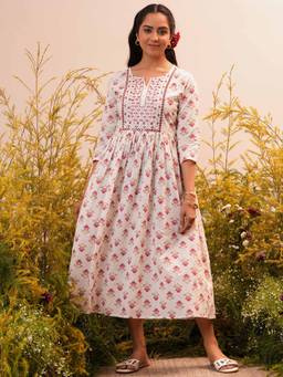 Libas - White Floral Printed Midi Dress