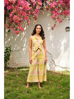 KAVANA - Women Floral Embroidered Yellow Kairi Top With Palazzos Co-Ord's