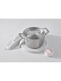 Le Creuset - Essential Triply Stainless Steel Deep Casserole with Lid - 18cm