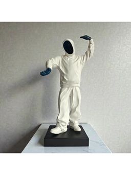 Sun Mun Decors - Hollow Man Large Figurine
