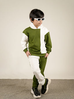 Be Awara - Unisex Green Cotton Colorblock Hoodie and Joggers (Set of 2)