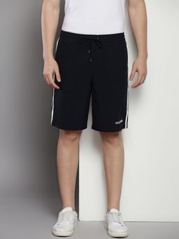 Tommy Hilfiger - Regular-Fit Striped Mid Rise Shorts