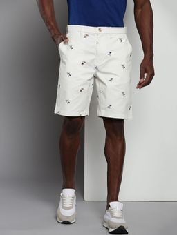 Tommy Hilfiger - Regular-Fit Printed Mid Rise Shorts