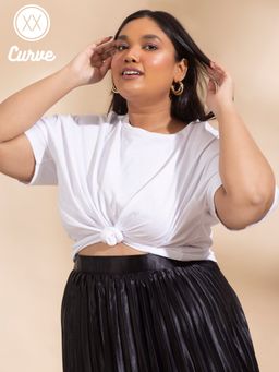 Twenty Dresses by Nykaa Fashion - Curve White Solid Round Neck Basics T Shirt
