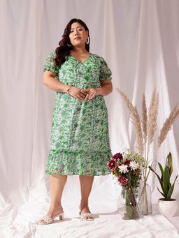 CURVY STREET - Green Midi Dress