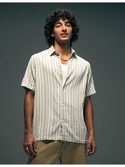 Flying Machine - Green Vertical Stripes Regular Fit Cotton Shirt