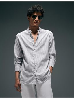 Flying Machine - Grey Vertical Stripes Regular Fit Shirt