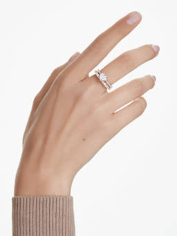 SWAROVSKI - Stilla Ring, Round Cut, White, 18K Gold Finish (Pack of 2)