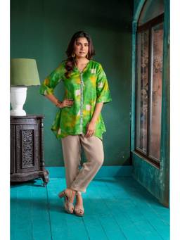EARTHWEAR - Green Tassar Silk Phagun Tunic