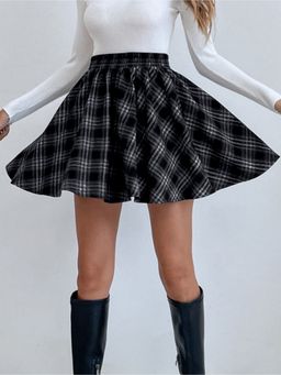 Outzidr - Everyday Checkered Black Skirt