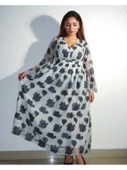 KHAMNA - Ishq Sufiyana Organza Silver Iscose Organza Lurex Floral Long Dress