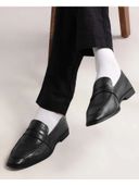 Black color option, Sold out, Currently selected