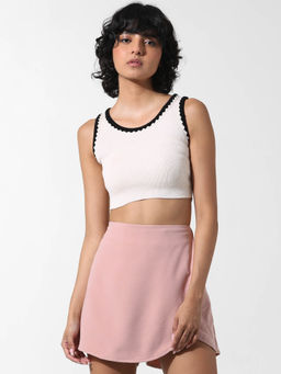 ONLY - White Solid Crop Top
