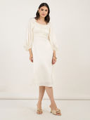 Off White color option, Currently selected