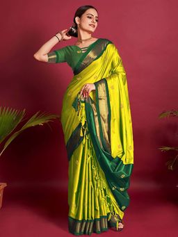 A S CREATION - Women Cotton Silk Green Woven Handloom Saree with Unstitched Blouse