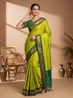 A S CREATION - Women Cotton Silk Green Woven Handloom Saree with Unstitched Blouse