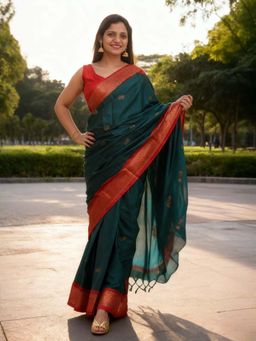 A S CREATION - Women Cotton Silk Green Woven Handloom Saree with Unstitched Blouse