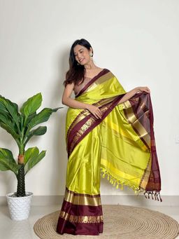A S CREATION - Women Cotton Silk Green Woven Handloom Saree with Unstitched Blouse