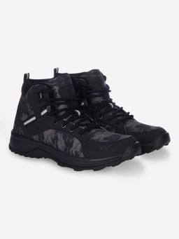 WILDCRAFT - Men Combat 4 Black Outdoor Shoes