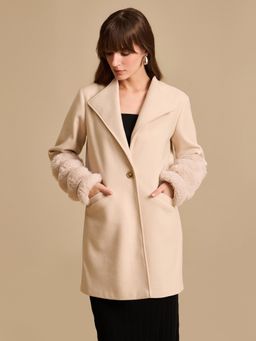 Kazo - Beige Fur Detail Overcoat