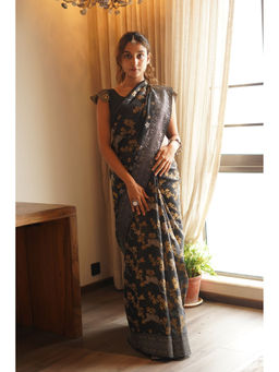 SARI KI ALMARI - Jungle Black Floral Saree with Unstitched Blouse