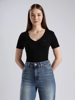 Tommy Hilfiger - Black Solid Slim Fit Cotton T-Shirt