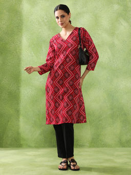 Jaipur Kurti - Floral Printed Straight Red Kurta