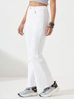 DOLCE CRUDO - Women's White Bootcut Clean Look Stretchable Jeans